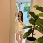 Worranit Thawornwong Instagram - บ้านหลังที่สอง😝💕 @via.aesthetic.clinic