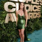 Kyle Richards Instagram - Thank you @peopleschoice! Such a great night out with my sister @kathyhilton & the cast of RHOBH ! And thank you  to all of you for the nominations 🙏❤️
Make up @karinamorxoxo 
Hair @chrisrussellhair