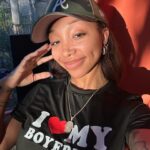 Zonnique Pullins Instagram – wears shirt for less convo🌹