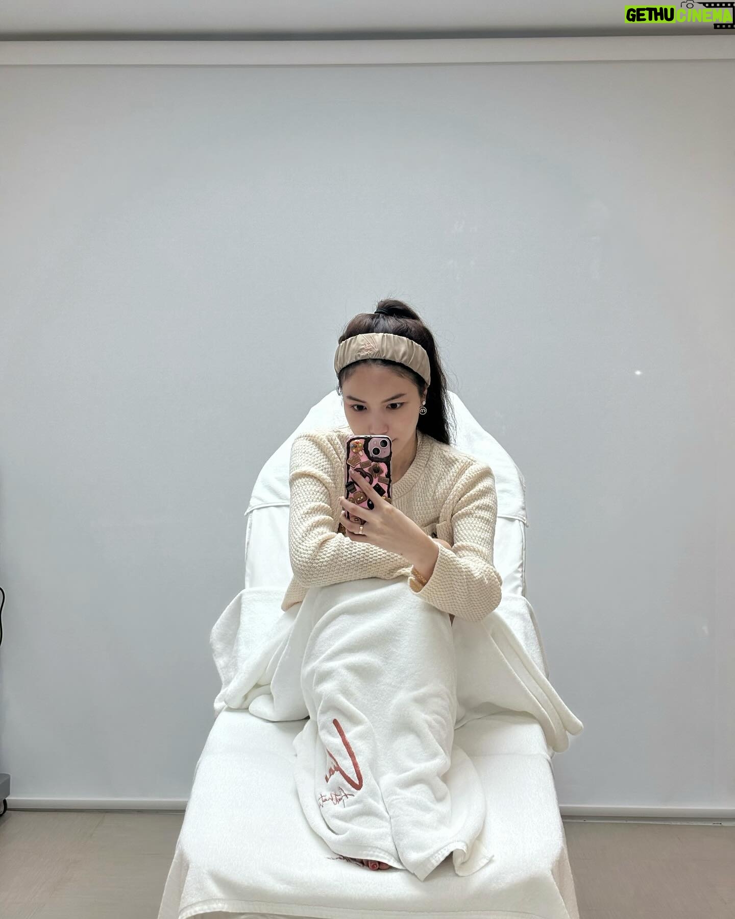 Worranit Thawornwong Instagram - บ้านหลังที่สอง😝💕 @via.aesthetic.clinic
