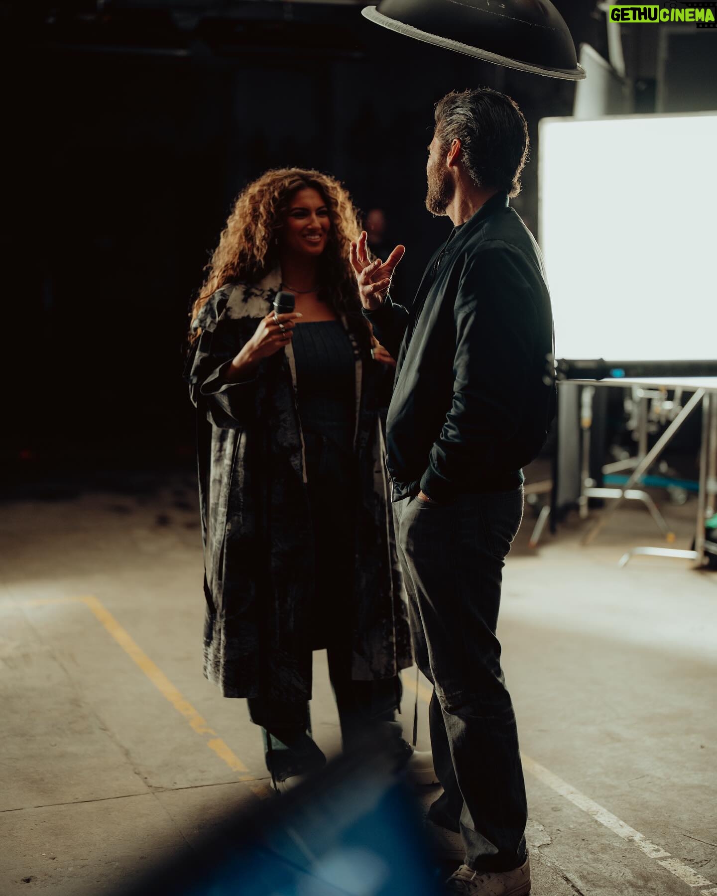 Tori Kelly Instagram - go check out the music video for ‘high water’ if u haven’t yet! i decided to sing live on this 1 to do something a lil different & really capture the emotion in the song. this video wouldn’t have been possible without everyone who worked on it & i’m forever grateful to get to work with such incredible people ♡
director: @marcklasfeld
production company: @houndcontent
producer: @Missymg
epic records: Hope Wilson
ep’s: @producedbydre @isaacrice76
directors rep: @labuda.tv
financial controller: @jorod1120
pm: @kelo_of_dopeness
production coordinator: @harperroyal
dp: @leidengdp
gaffer:@litbyeli
kg: @riigtiig
bbe: @akendall1337
bbg: @migsesca
ac: @steadimatias
audio: Wesley Switzer & Cody Schmid
pa: @florafreed
pa: @malichai barnes
pa: @candylanddjs
stylist: @oliver_Vaughn
hair: @alexthaohair
makeup: @sarahuslan
nails: @britneytokyo
editor: @rees.editor
colorist: @leidengdp
post: @sunset_edit
stage: @electricpnystudios