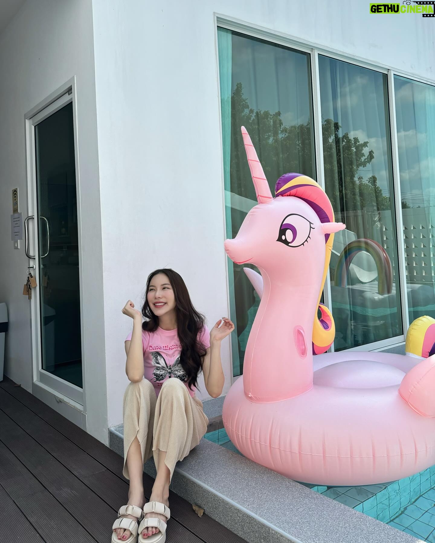 Worranit Thawornwong Instagram - พักผ่อน😝💕