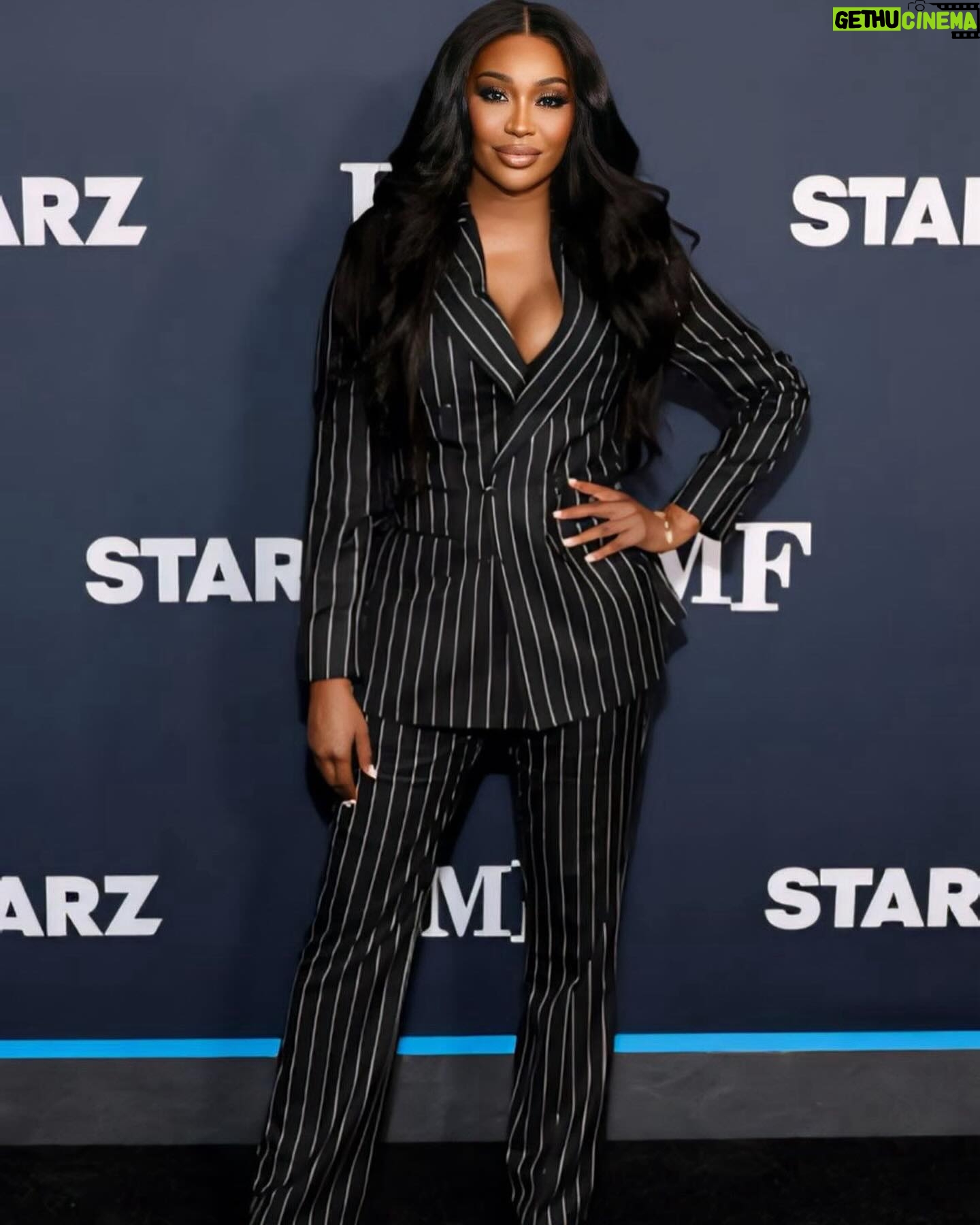Cynthia Bailey Instagram - LOS ANGELES PREMIERE!📺
@bmfstarz @50cent
“you are never to old to follow your dreams. embrace yourself & your journey.”🙏🏽
thank you @bmfstarz for welcoming me to the family. family over everything!
can’t wait for you guys to meet GLORIA! y’all ready?
season 3 @bmfstarz premieres TODAY!!!
#cynthiabailey
#bmfstarz
#followyourdreams
#staythecourse
#godswill
#thethirdact
#loveera
#50cynt
#actress
suit: @hideokibespoke
photos: @gettyimages
