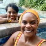 Tabitha Brown Instagram - Help me wish the best big sister in the world aka my Moma’s twin, my one and only sister @shortybell22 a Happy 51st birthday 🎉. I love you sister❤️. Have an amazing day!! #happybirthday y
