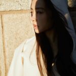 Jolin Tsai Instagram - 白色情人節
@maisonvalentino
#VALENTINOGARAVANI #VLogoMoonBag