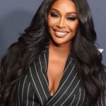 Cynthia Bailey Instagram - LOS ANGELES PREMIERE!📺
@bmfstarz @50cent 

“you are never to old to follow your dreams. embrace yourself & your journey.”🙏🏽

thank you @bmfstarz for welcoming me to the family. family over everything!
can’t wait for you guys to meet GLORIA! y’all ready? 
season 3 @bmfstarz premieres TODAY!!!

#cynthiabailey 
#bmfstarz 
#followyourdreams 
#staythecourse 
#godswill 
#thethirdact 
#loveera 
#50cynt 
#actress 

suit: @hideokibespoke

photos: @gettyimages