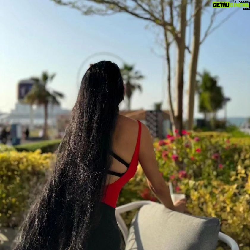 Lamitta Frangieh Instagram - As the morning sun paints the sky with hues of promise, immerse yourself in the refreshing spirit of 'Chaque jour est une nouvelle chance' β Every day is a new chance. With each dawn, become a canvas of optimism, turning every sunrise into an opportunity for growth, innovation, and success. Join in this morning symphony, where resilience and positivity harmonize, creating a melody of endless possibilities. Together, let's dance through the day, weaving a story of inspiration and vibrant new beginnings. π
πΒ
@lamittafrangieh
#LamittaFarangeih #MorningInspiration #NewBeginningsEveryDay #NewBeginnings #EveryDayOpportunity #LamittaStyle #beautyiseverywhere #dubai #beautyisskindeep #exoticgirl #exoticgirls #truelivingpop #style #fashion #UnleashYourGlow #juice