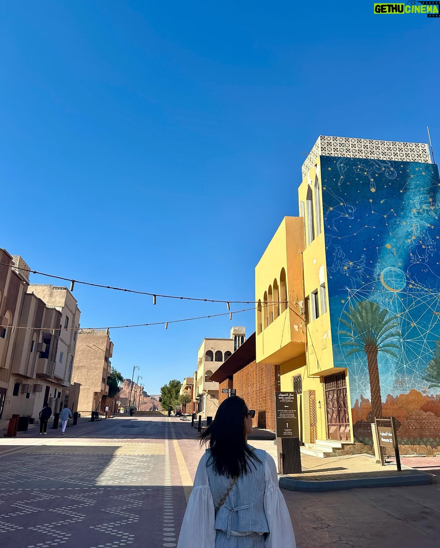 Rabia Soytürk Instagram - galeride kalmasın serisi