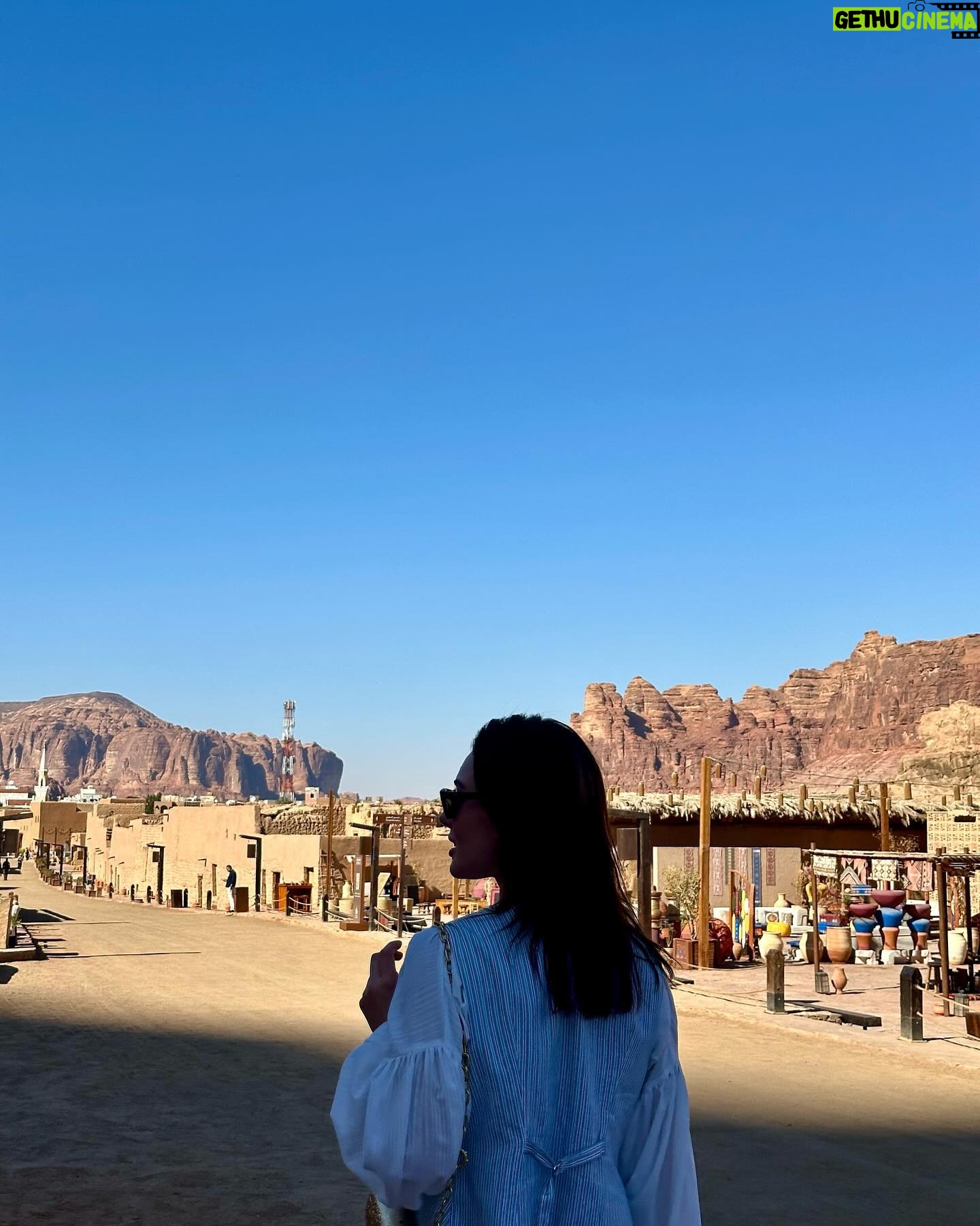 Rabia Soytürk Instagram - galeride kalmasın serisi