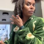 Tabitha Brown Instagram - So about last night… What had happened was I washed Donna earlier and had some last minute stuff come up and had to run out before applying her moisture routine.  She was Looking real different and dry but baby you see how that @donnasrecipe Sweet potato pie extra creamy cream got her back together🙌🏾. Very Good!! Natural hair can be tough sometimes but when you find the products that work for you, that natural hair life gets so much easier 💪🏾. #naturalhair #curlyhair #tabithabrown