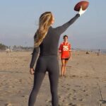 Kinsey Wolanski Instagram - Who do you guys have for the Super Bowl this weekend? 49ers or Chiefs? 

#football #chiefs #niners #SuperBowl