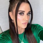 Kyle Richards Instagram - My 13th Reunion ✅ 
Make up @glambypamelab 
Hair @princeangelll 
Dress @victoriabeckham
Jewlery @lamuse.gems 
Shoes @aquazzura 💚