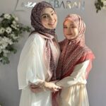 Wawa Zainal Instagram - Alahai so sweet dia ni . Cantik,lemah lembut .. 🥹 @umisyamazlan 

Tudung kami @wawascarves_hq