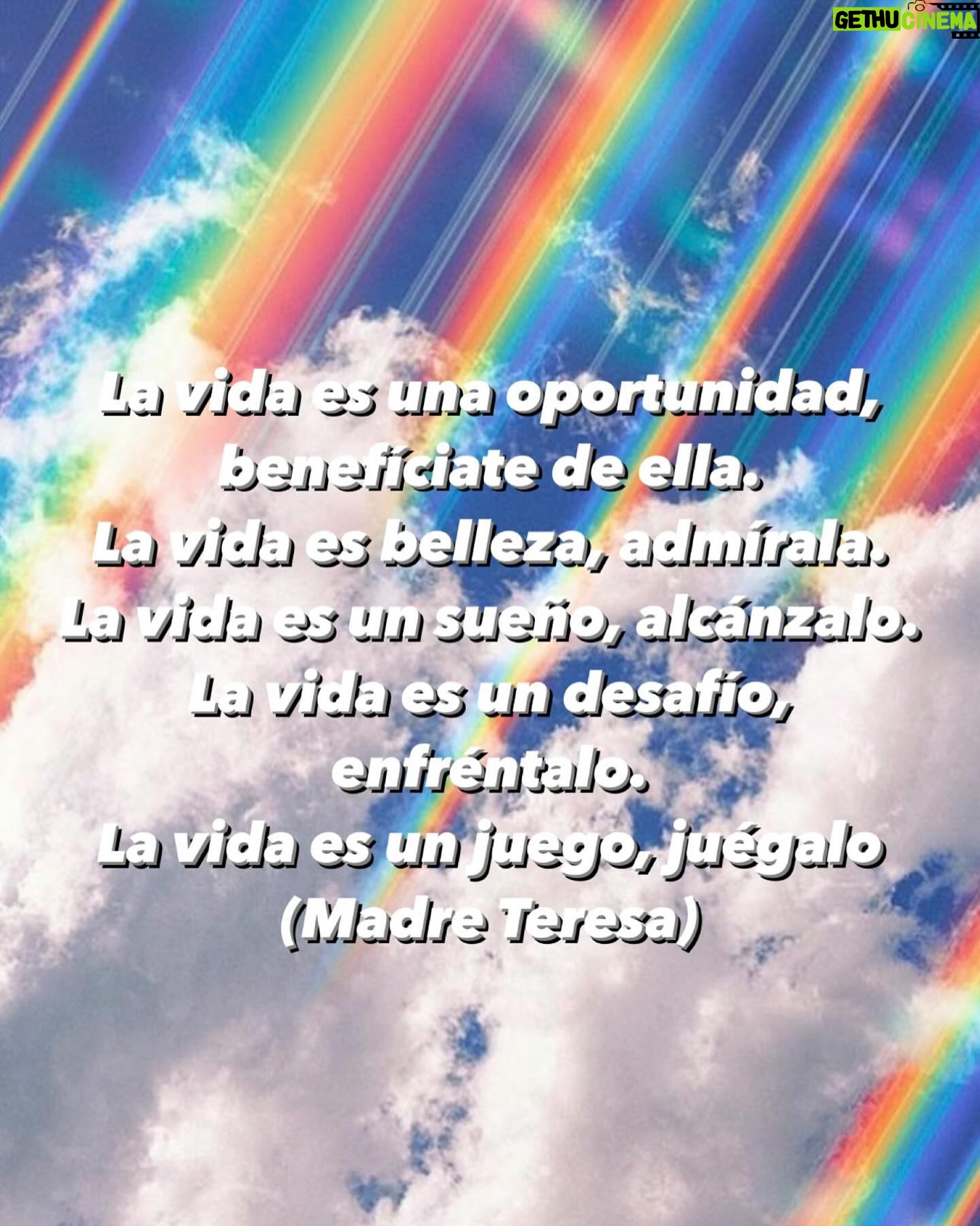 Nicolás Vázquez Instagram - Una semana rodeado de momentos de mucho amor.
GRACIAS! ❤️♾️👆🏽