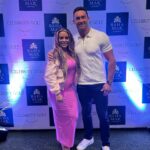 Mandy Rose Instagram - Quick weekend trip to our favorite place 🥰 @bahamarresorts 🏝️😎

@rosewoodbahamar
