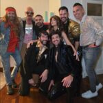 Paula Echevarría Instagram – Ayer celebramos los 50 de @mikvarez por todo lo alto y al más puro estilo 70’s!
Te queremos to the moon and back mi paich! ♥️
Mi mono es de @nadinemerabi, pendientes @fetichesuances y pelo y maquillaje by me! Disco 70’s!