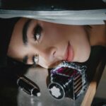 Esmeralda Pimentel Instagram – El arte de escribir, de inspirarte, tal vez se te ocurra un poema, una frase o un cuento…
Esmeralda Pimentel nos platica sobre sus proyectos y sus sueños a través de la nueva colección de MONTBLANC. 

Encuentra en esta edición de marzo a las mujeres influyentes del año y todo en moda, belleza y accesorios en los SPRING NEWS. 

No te pierdas de todo nuestro contenido en nuestra edición impresa, GRAZIA.MX y todas nuestras plataformas digitales. 

Agradecemos a @jwmarriottmx Polanco, todas las atenciones prestadas para la realización de esta producción.