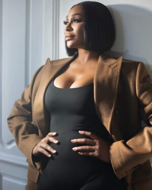 Cynthia Bailey Instagram - “stay focused on your happy place. that’s where you want to live.”🤎

#selflove 
#loveera 
#cynthiabailey 
#staythecourse 
#godswill 

Man’s World
Posing 101
@cynthiabailey   @mrdblanks
📸: @j.paschalphoto
Direction and edited by @mrdblanks
Styling and clothing by @dedrickhhthomas for @hideokibespoke
@makeup and grooming @jlamarbeauty
Hair by @kmhwigdesigners
Production assistant @frenchkiss4you @j.paschalphoto
#contentking #cynthiabailey #derekblanks #hideoki #mensfashion