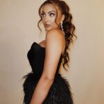 Tori Kelly Instagram - thank u @vanityfair 🪩♡ !!!