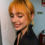 Clara Galle Instagram - Ya estoy leyendo las solicitudes para la estación de primavera, gracias por el interés. Me temo que primero voy a centrarme en mi recuperación.  @laresistencia 💀🍯