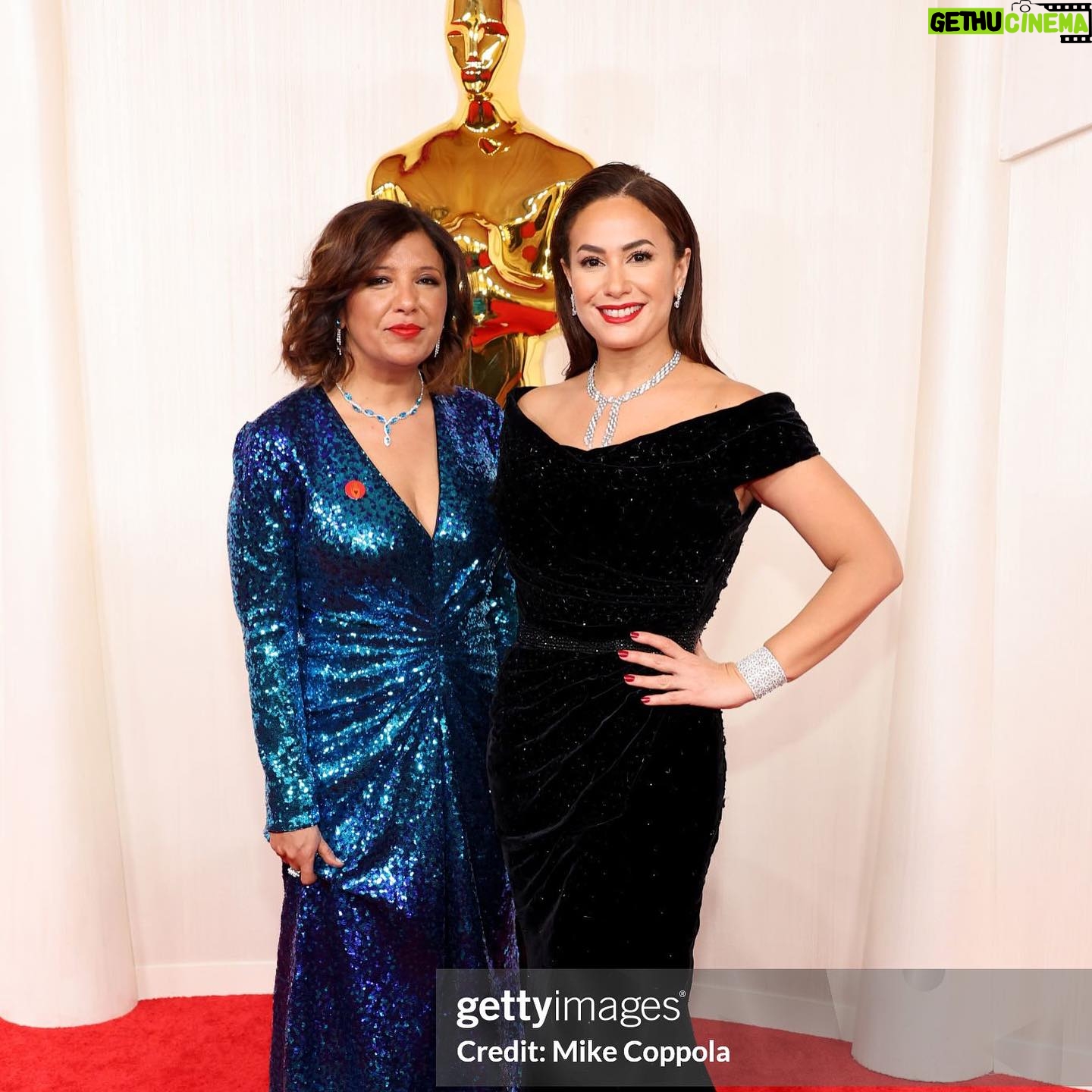 Hend Sabry Instagram - What a proud night β€οΈπ§Ώπ thank you @kaoutherbenhania for being such a brilliant filmmaker and for proving that Our Stories are worth being told π₯°π₯° Soon , you will go home with the Oscar , i have no doubt ππ #oscars2024 #fourdaughters @fourdaughtersthefilm @theacademy
Styled by @cedrichaddad #styledbyced
Dress: @nicolasjebran
High jewelry @piaget @personaeconsilium
Make up @bonnieeliz_
Hair @roykarame