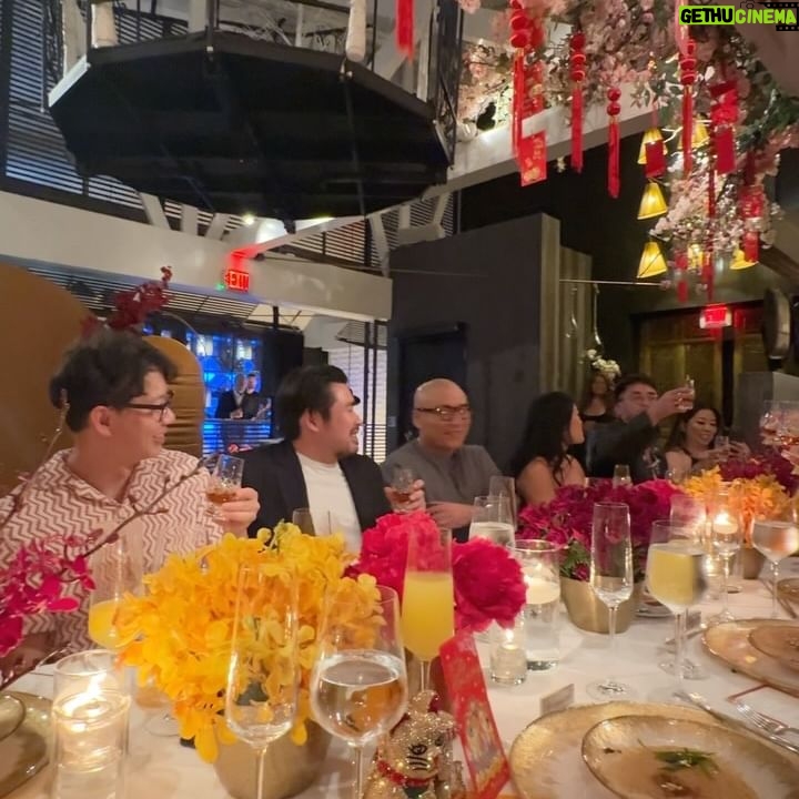 Jeannie Mai Instagram - Love is in the air yall 💕