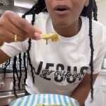 Tabitha Brown Instagram - Everybody calm down and gather round!!! 
🗣️ 🗣️🗣️🗣️🗣️This Curry spinach artichoke dip just became my favorite 🤯. OMG its so good it’ll have you fighting 😂😂😂 Yall have to try it! #plantbased #vegan #tabithabrown #recipe #foodie #curry #dip
Tshirts from @iamdorcasp