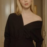 Loreto Peralta Instagram – El apogeo de #ParisFasionWeek continúa recibiendo a las personalidades más relevantes de la industria de la moda y el entretenimiento. En exclusiva, #LoretoPeralta nos invita a su primera semana de la moda, al desfile de Otoño-Invierno 2024 de Dior. La actriz lució un vestido negro de la marca francesa que la hizo lucir elegante, femenina y empoderada. Perfecto para la ocasión. 

Director de Fotografía: @tim_jarrosson 
Periodista: @palomax
Producción: @amaurydlcb
Grabación de audio: @slipepito
Coordinación de casting: @sarahtauxe
Manager de casting de video: @adele_ligerot
Coordinación de producción: @meryl_marciano
Edición: @bravolinay
Producción: @leandrabehrens
Manager de producción: @nikkijjhopkins
Senior Lead: @tomsandford_