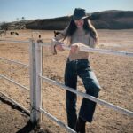 Dilan Çiçek Deniz Instagram - Yee-haw 🤠