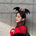 Park Ji-hu Instagram - 😈👩🏻‍🔬🥼🔬🥽🐶🪽🩵👾