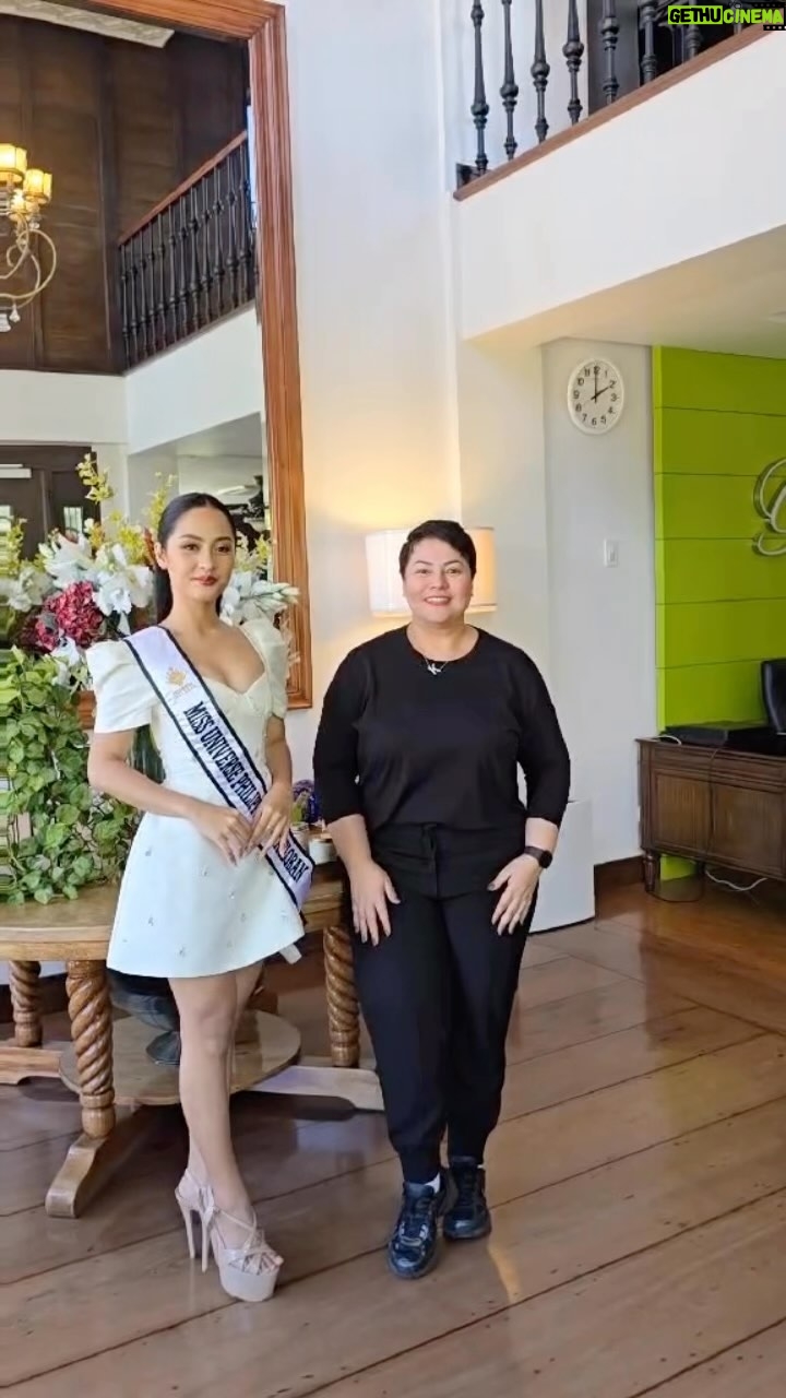 Karla Estrada - 10.4K Likes - This is it!!! Its our time to shine region 8!
Alayun pag suporta han atun Miss Universe Philippines Tacloban, Tamara Ocier.🤍🤍
