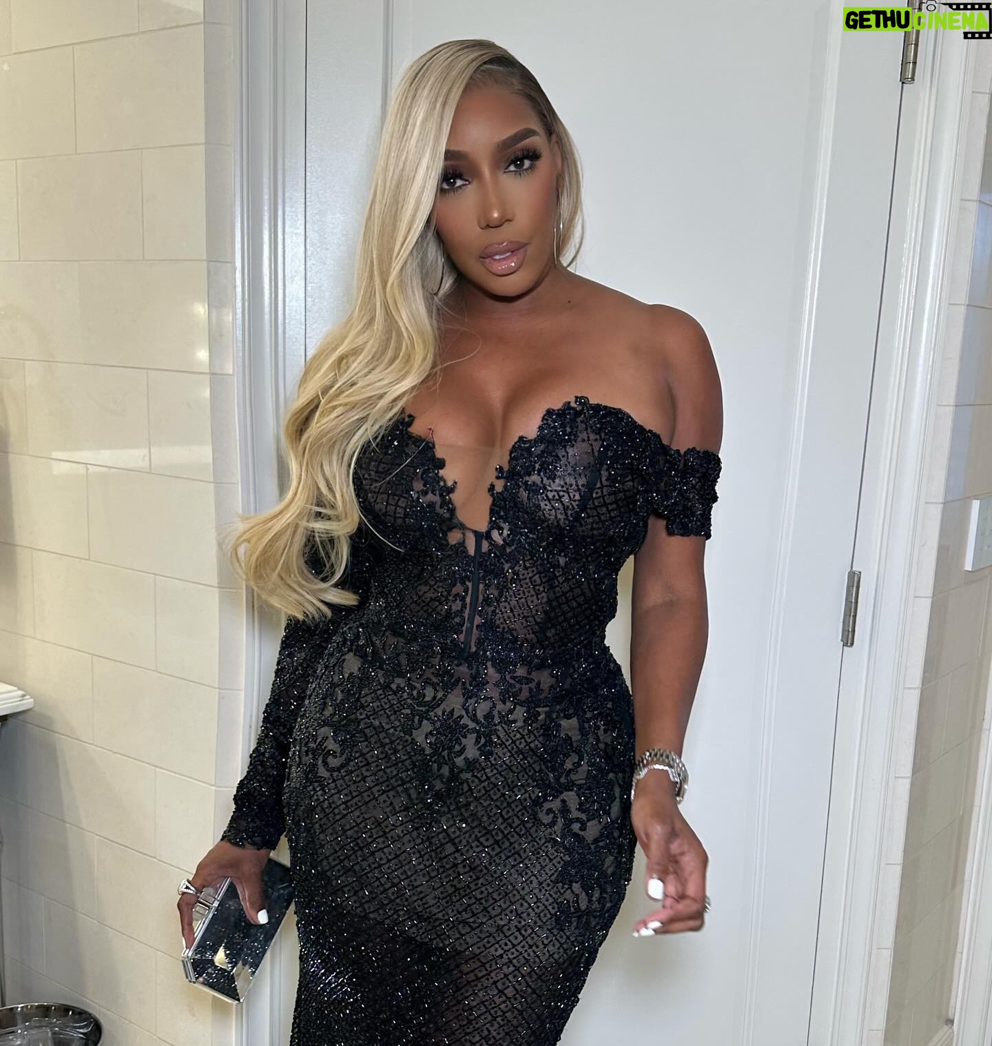 NeNe Leakes Instagram - Zoom in hunni cause a nite was hadddd
Still floating π
I donβt like to wear a side part but when I tell you @Dynamiclush did this hair π
@2gifted.hands Killed the beat π
@casze_ on the gown
@sabrinaroseweinstein Congrats babe girl. You did dat and looked beautiful doing it