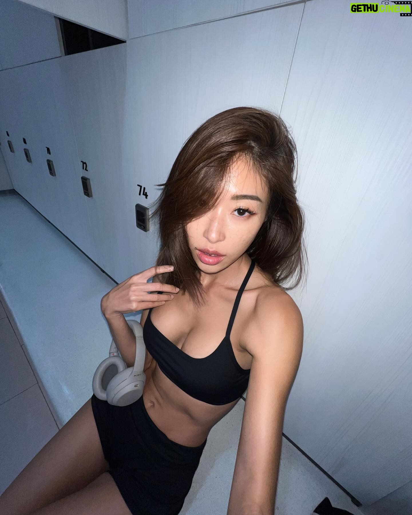 Keerati Mahapreukpong Instagram - 🖤🎱