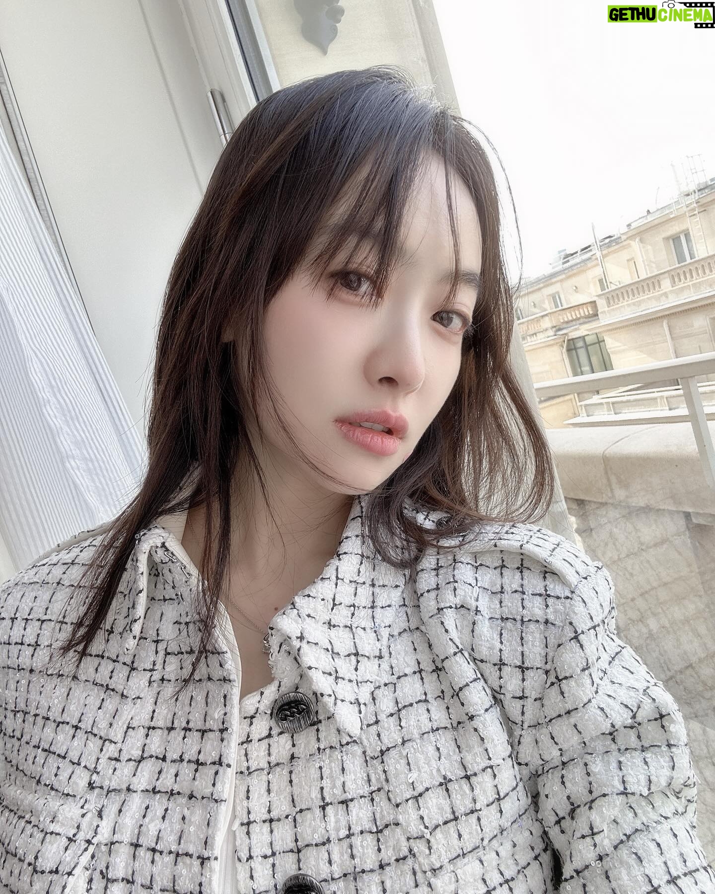 Victoria Song - 85.6K Likes - 🌻sunny day
#louisvuitton
#lvfw24