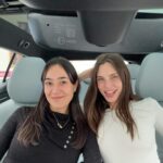 Macarena Achaga Instagram – Nuestras reacciones manejando por primera vez en hielo 😱😂 🧊 nunca creímos podemos manejar encima de un lago congelado con @volvocarmexico 

#Publicidad