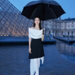 Victoria Song Instagram - 🩷💜
@louisvuitton @NicolasGhesquiere
 #LVFW24 #NicolasGhesquiere #LouisVuitton