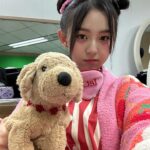 Park Ji-hu Instagram - 😈👩🏻‍🔬🥼🔬🥽🐶🪽🩵👾