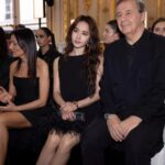 Jolin Tsai Instagram - 謝謝 @maisonvalentino 和  @pppiccioli 邀請 
再次體驗時裝周忙碌的人車潮
適應期也隨著年齡增長拉長了許多
人走茶涼  回過神早已事過境遷
會太傷感嗎 😂😂😂
#都是黑色的關係
#ValentinoLeNoir