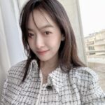 Victoria Song Instagram – 🌻sunny day
#louisvuitton 
#lvfw24