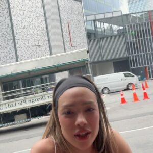 Violette Wautier Instagram - Singapore la 👋🇸🇬