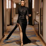 Bidya Sinha Saha Mim Instagram - Red carpet look 🖤

P.c- @redwanrajuphotographydxb