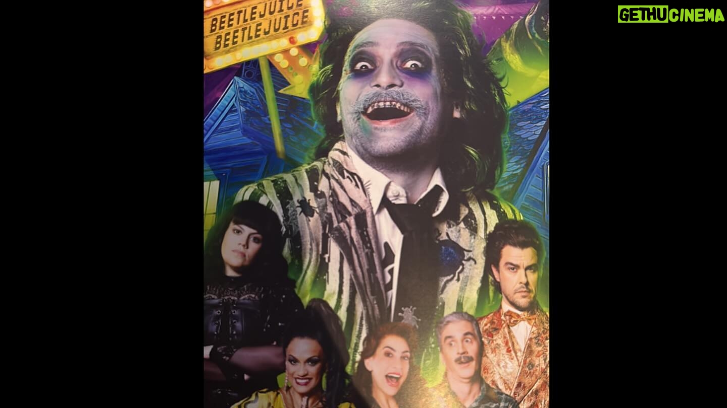 Alinne Moraes Instagram - Amamos @beetlejuiceomusicalbrasil ! Parabéns elenco e equipe, vcs estão fantásticos❣️👻 #beetlejuiceomusicalbrasil