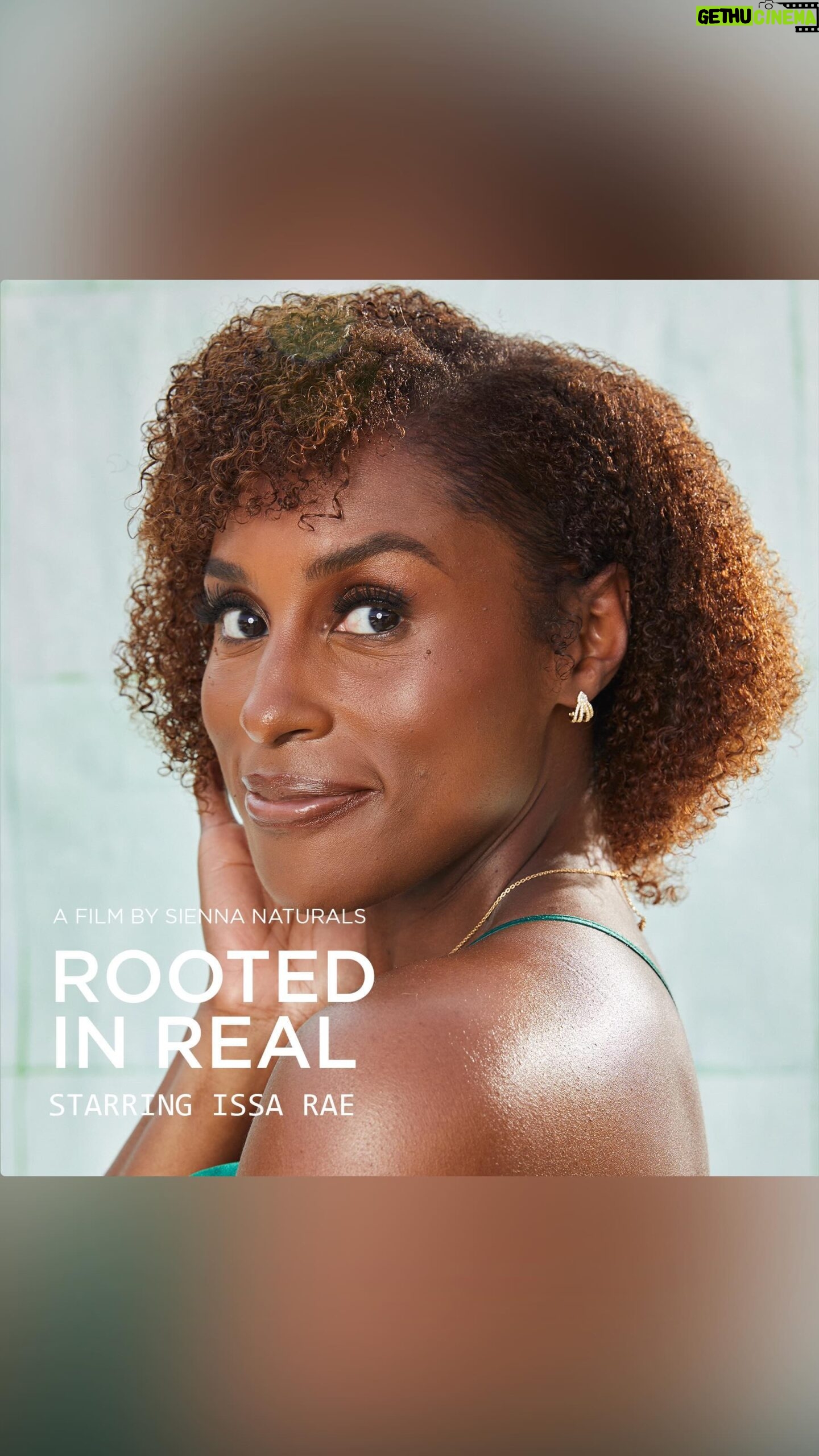 Issa Rae Instagram - For real... washdays are like workdays & twist-outs can feel like a work out. That’s why Sienna Naturals gives you the real – real a** ingredients for real a** results. Drop a 🧖🏾♀️ if you’re ready to get real about Wash Day. #RootedInReal #SiennaNaturals