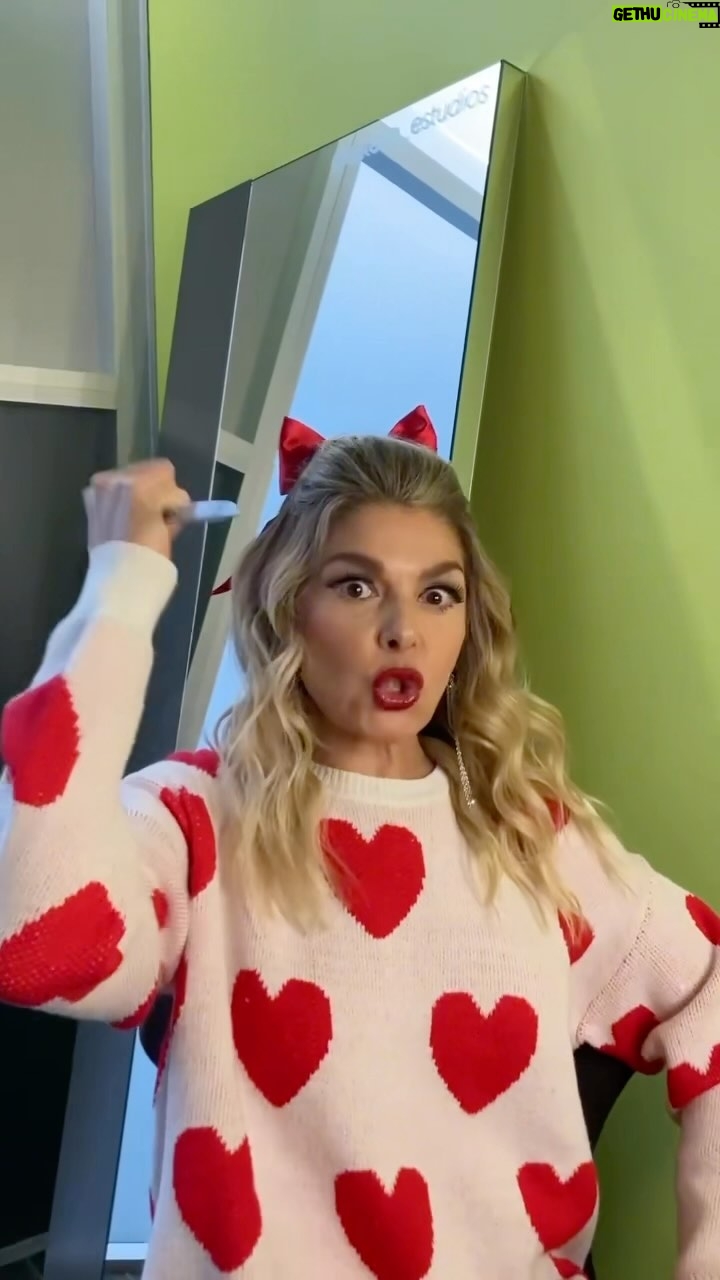Ludwika Paleta Instagram - Nadie arruinará nuestra noche de bodas