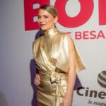 Ludwika Paleta Instagram – Ayer fue nuestra noche de bodas. Este sueño de muchos años por fin se cumplió y a partir de mañana 7 de marzo la pueden ver en todos los cines.  Gracias @osvaldobenavides por tu amor, tu talento y tenacidad. A todos los involucrados en este proyecto mi agradecimiento más profundo. ♥️🎬. 

.

.

Styling : @betoescamilla @blacopop 👗@alfredomartinez 👠 @granvia.mx @renecaovilla 
Makeup @ger.parra 
Hair:  @gabiokka 
📷
 @_kbocanegra

Gracias a @talentontheroad por todo el trabajo y esfuerzo .
Y muy en especial a mi @rubelia por soñar conmigo, acompañarme y sacarme las risas en los momentos de más cansancio. ♥️