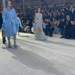 Clara Galle Instagram – Solo han sido 24 horas, pero se han aprovechado.💕 Qué bonito París, qué bonito el show de @louisvuitton . Gracias @nicolasghesquiere ✨ 

Obviamente, una parada (de aunque sea 15 minutos) en Museo de Orsay :)