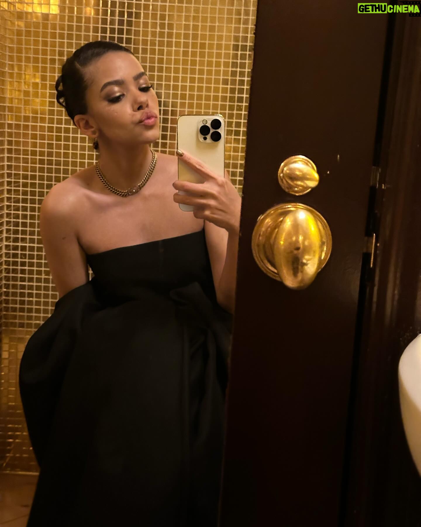 Antonia Gentry Instagram - VF vanities party in @dior 😗
