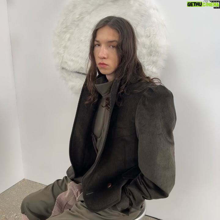 Vivienne Westwood Instagram - ‘Underneath it all is desire, that’s what we want to create. This is the essence of fashion’ – @ndreaskronthaler
Video by @paolocolaiocco
Art Direction @bernhardwillhelm
Artwork by @pfeiferkreutzer
Hair Stylist: @sammcknight1 using @dysonhairpro
Makeup Artist: @isamayaffrench using @maccosmetics
Nail Artist: @nailsbymei
#AKAW2425 #PFW #AndreasKronthaler #VivienneWestwood