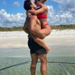 Jessie James Decker Instagram - Happy birthday to the love of my life @ericdecker 🎉 37 looks good on ya daddy 😙