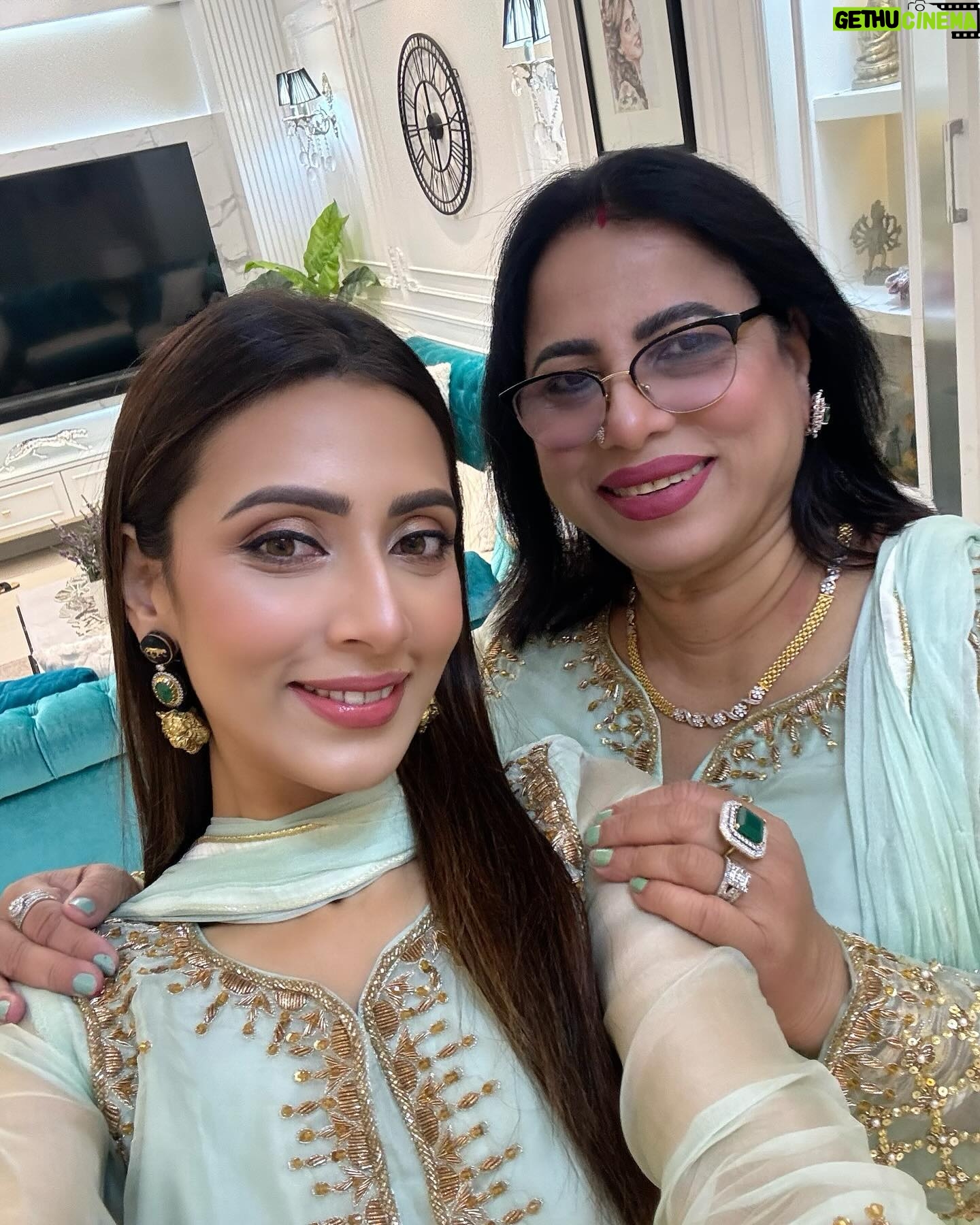 Bidya Sinha Saha Mim Instagram - Happy woman’s day💗
@sobi_saha